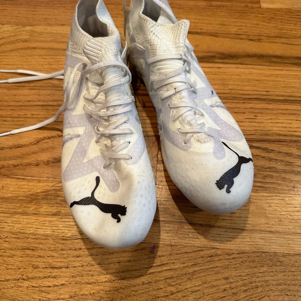 Women’s soccer clears 6.5. Puma Future Ultimate BrillIance FG/AG - never worn